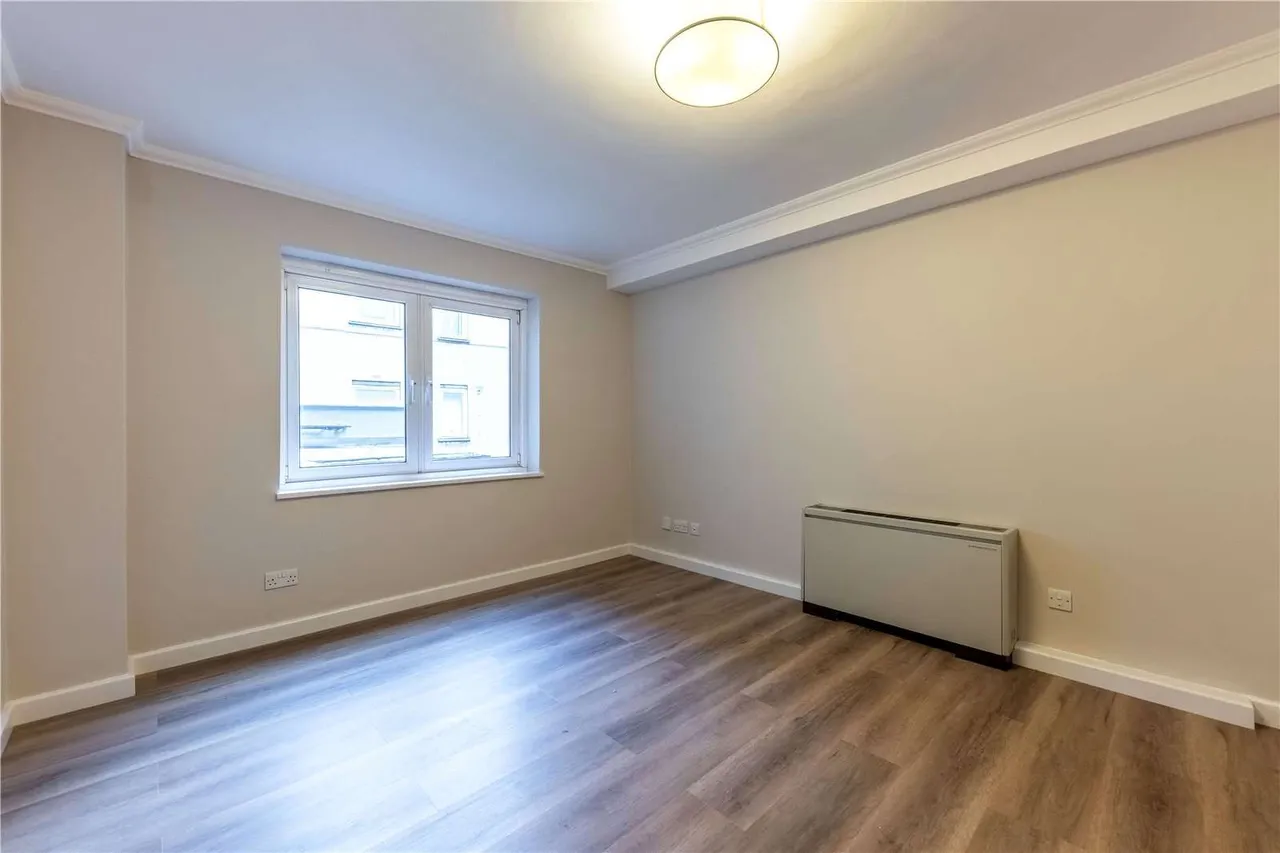 Clarges Street, London, W1J 7EG, photo 8