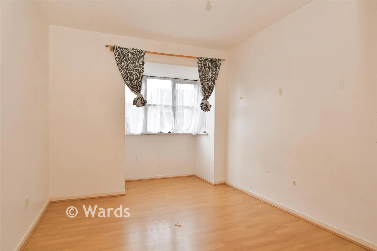 Clifton Walk, Dartford, DA2, photo 9