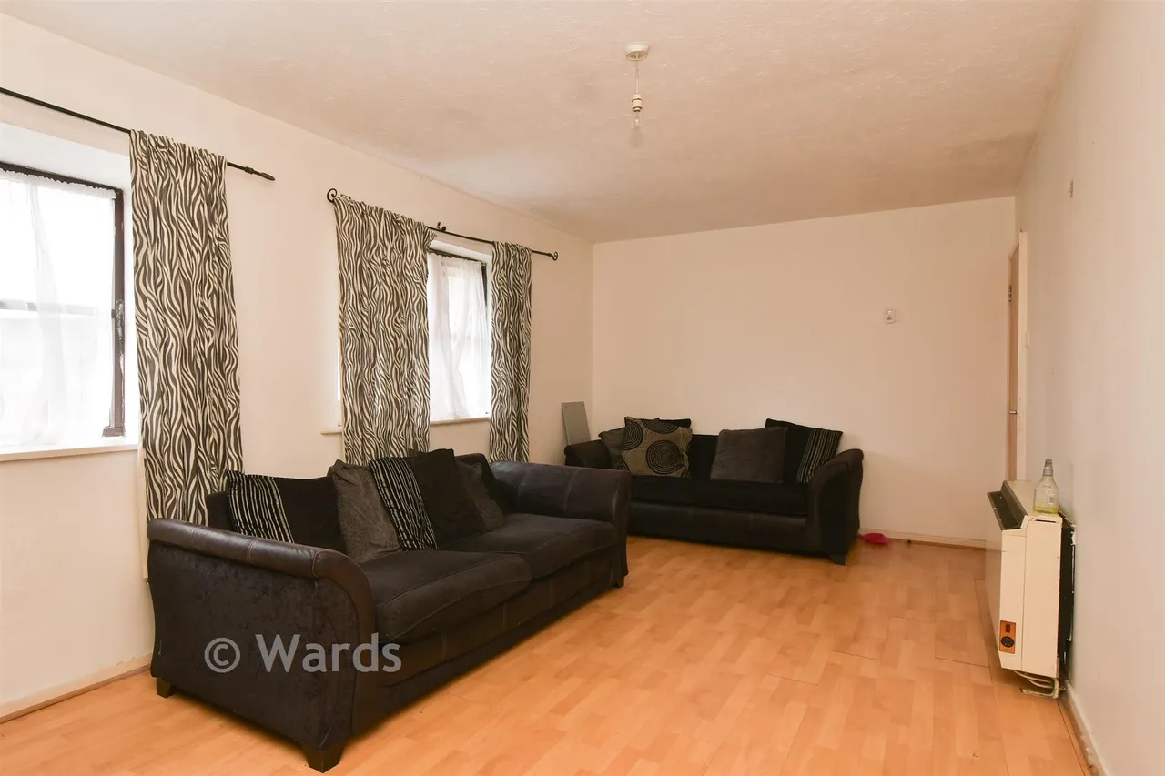 Clifton Walk, Dartford, DA2, photo 12
