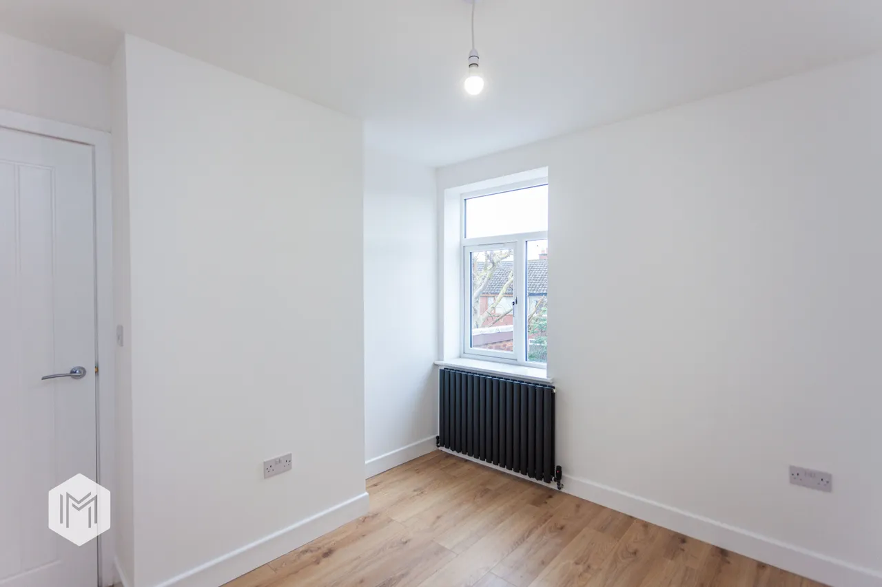 Pool Bank Street, Middleton, M24, photo 14