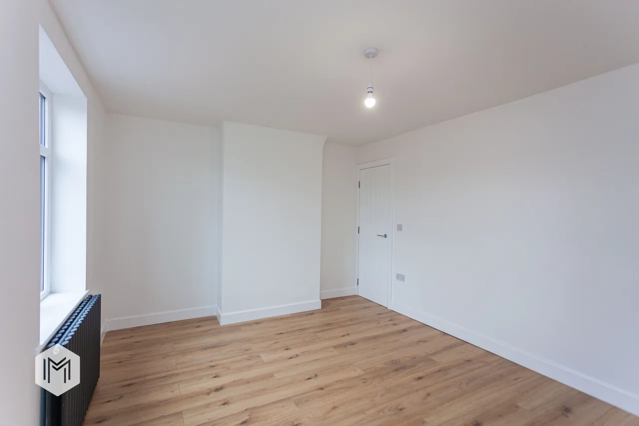 Pool Bank Street, Middleton, M24, photo 11