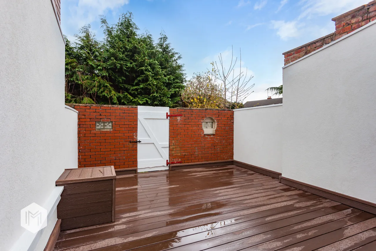 Pool Bank Street, Middleton, M24, photo 18