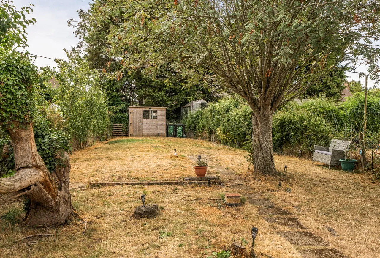 Cleveley Road, Oxfordshire, Enstone, OX7 4LN, photo 13