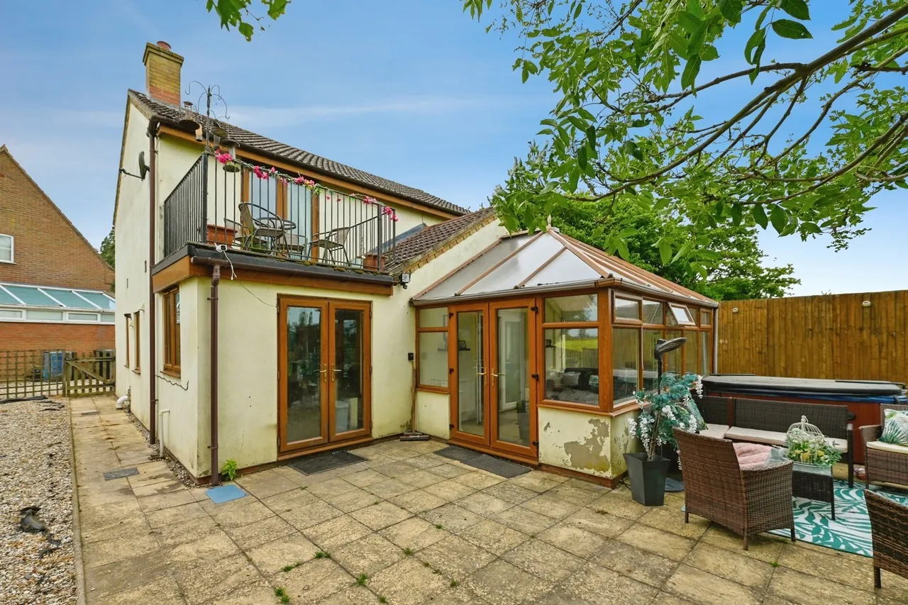 Main Road, Three Holes, Wisbech, Norfolk, PE14, photo 22