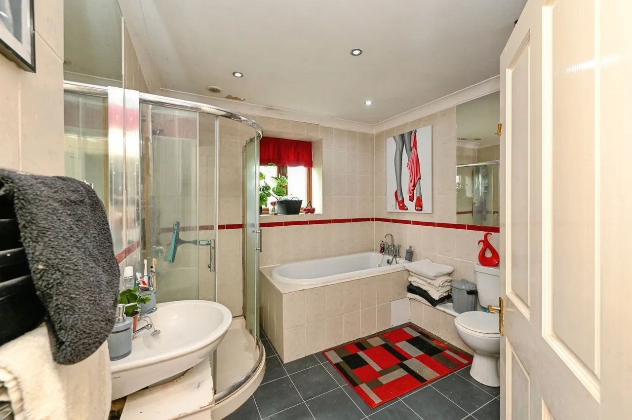 Main Road, Three Holes, Wisbech, Norfolk, PE14, photo 21