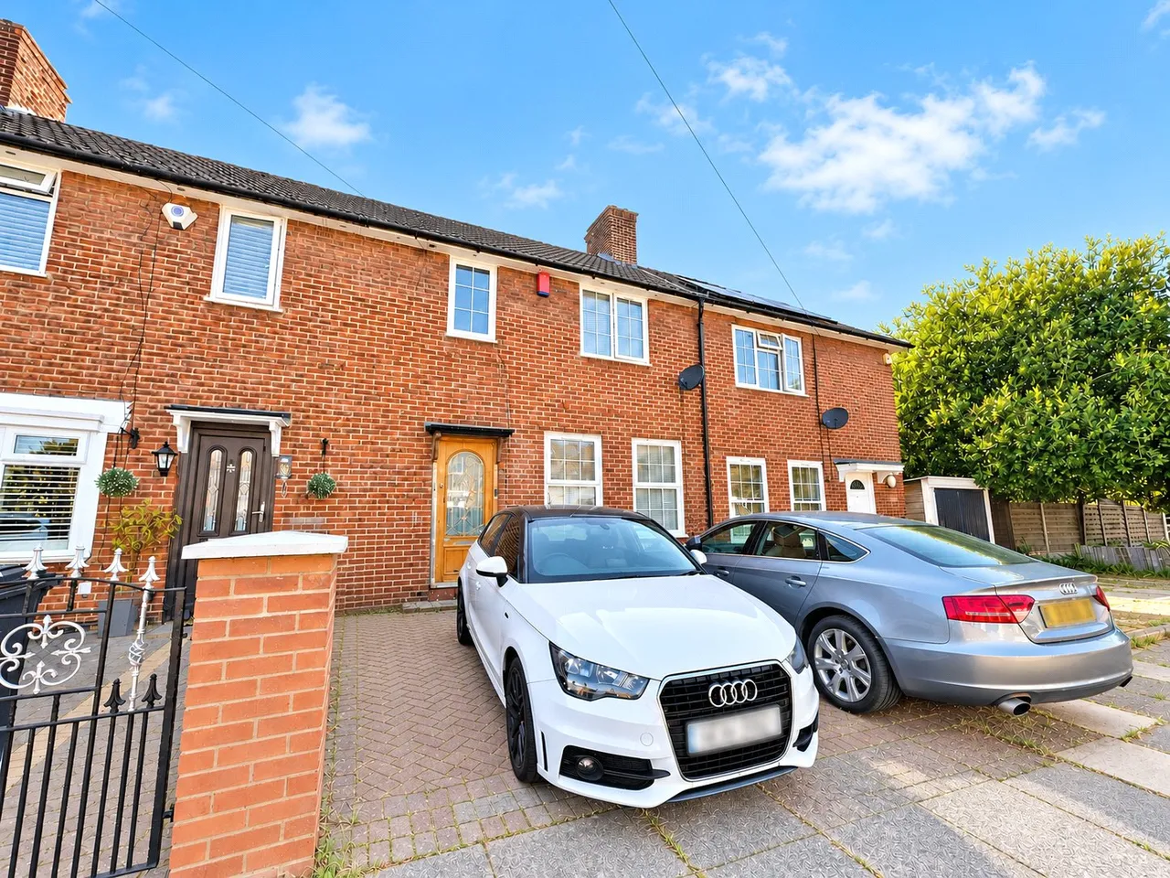 3 bed house for sale, Battersby Road, London, SE6
