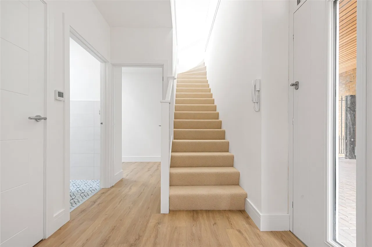 Parkhurst Road, Islington, N7, photo 7