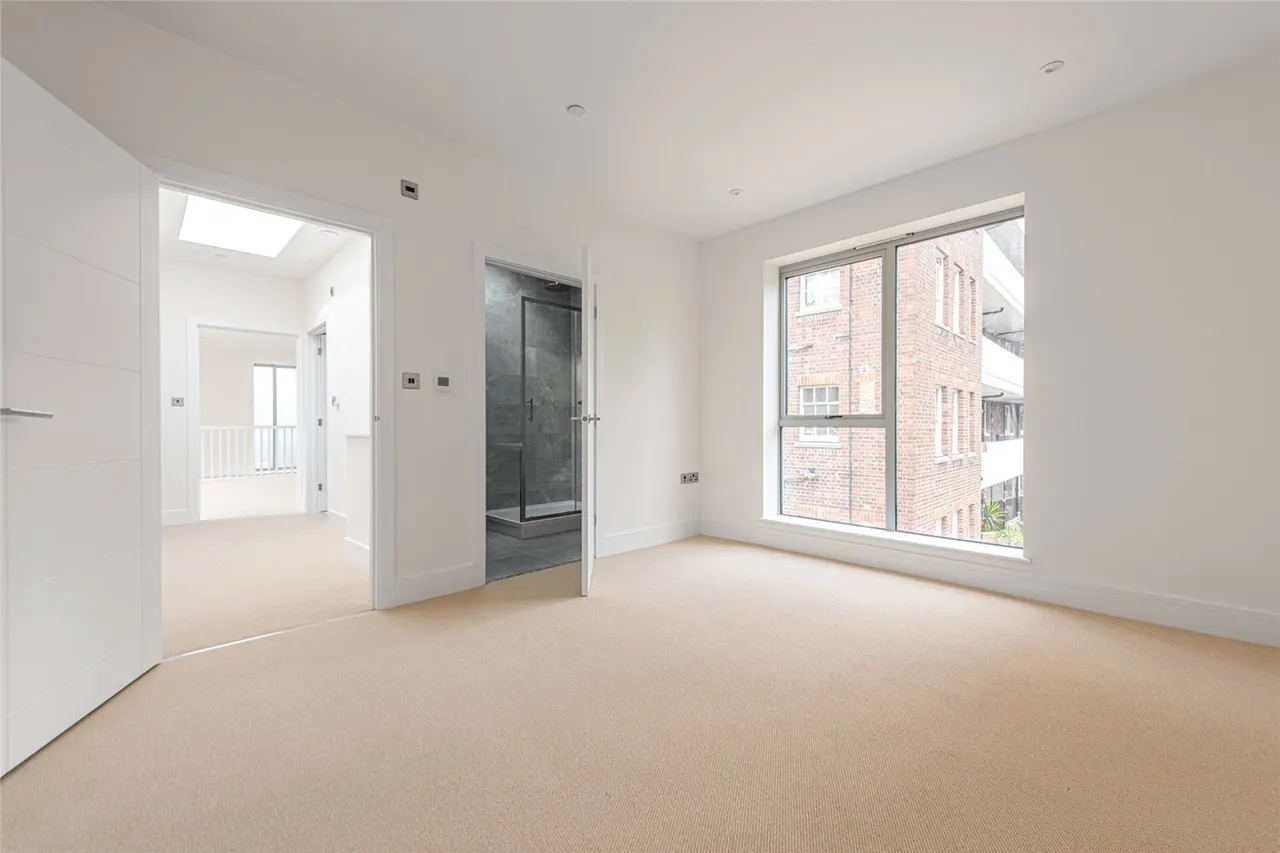 Parkhurst Road, Islington, N7, photo 23