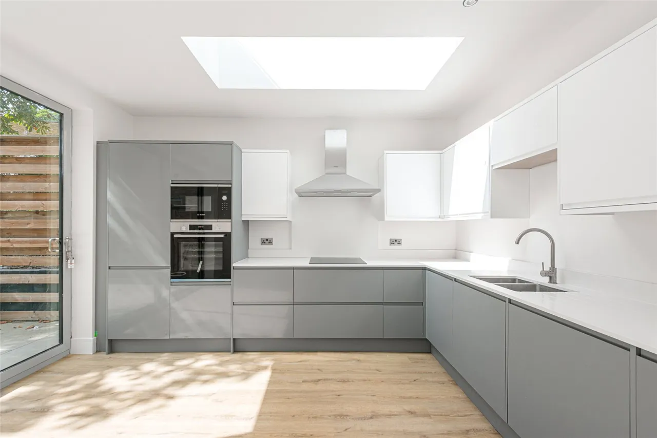 Parkhurst Road, Islington, N7, photo 3