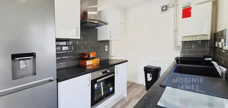 Salisbury Road, Cardiff, CF24, photo 3