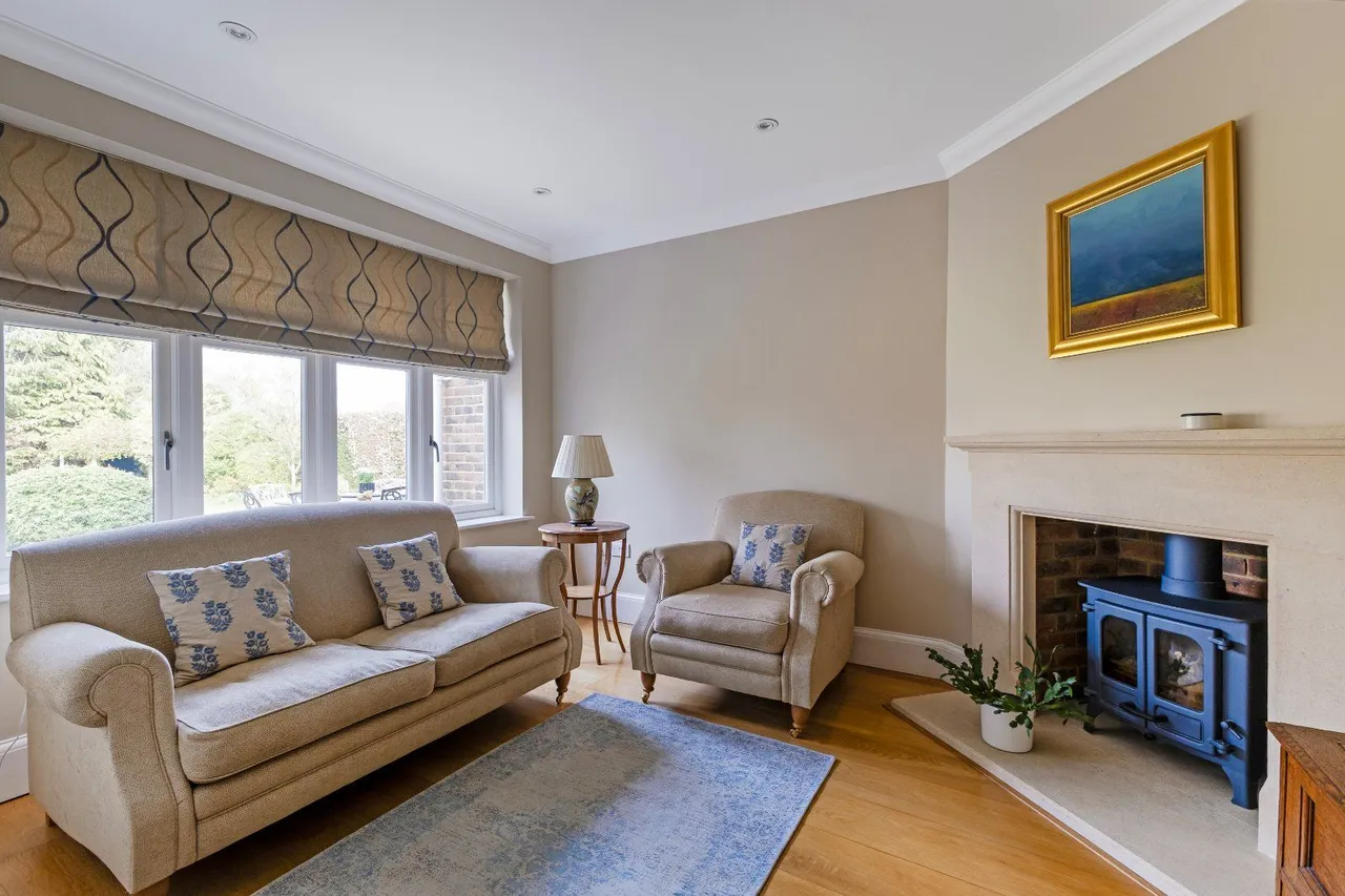 Cross Lane, East Common, Harpenden, Hertfordshire, AL5 1BX, photo 10