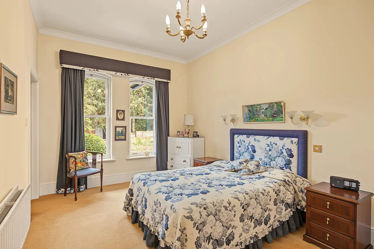 Beechmount, Altrincham, photo 10