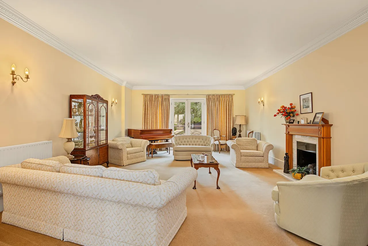 Beechmount, Altrincham, photo 3
