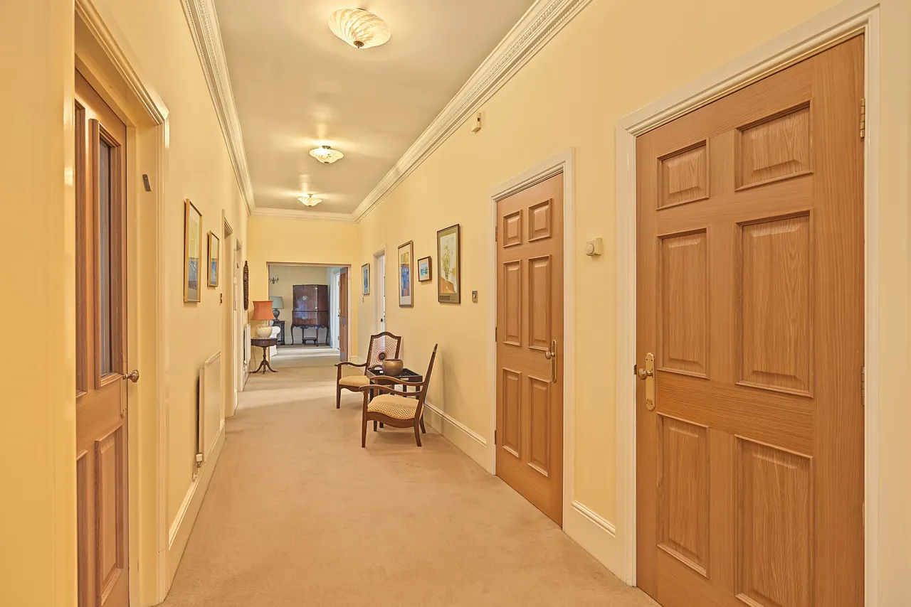 Beechmount, Altrincham, photo 9