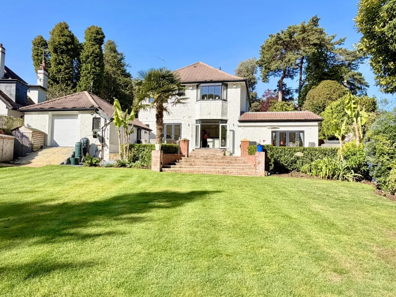 5 bed property for sale, Haven House, BH13