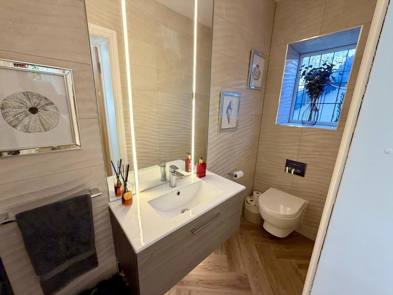 Haven House, BH13, photo 6
