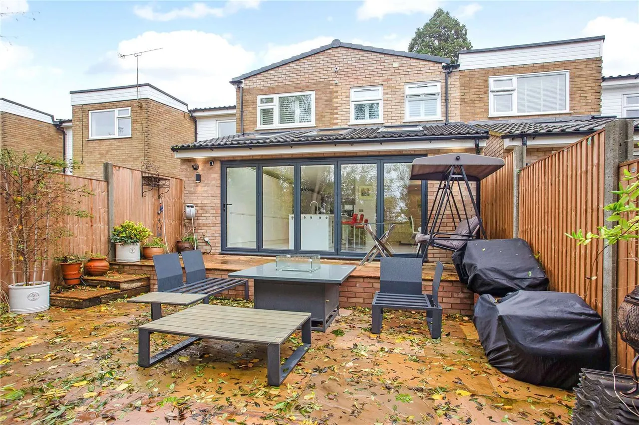 The Cedars, Milton Road, Harpenden, Hertfordshire, AL5 5LQ, photo 12