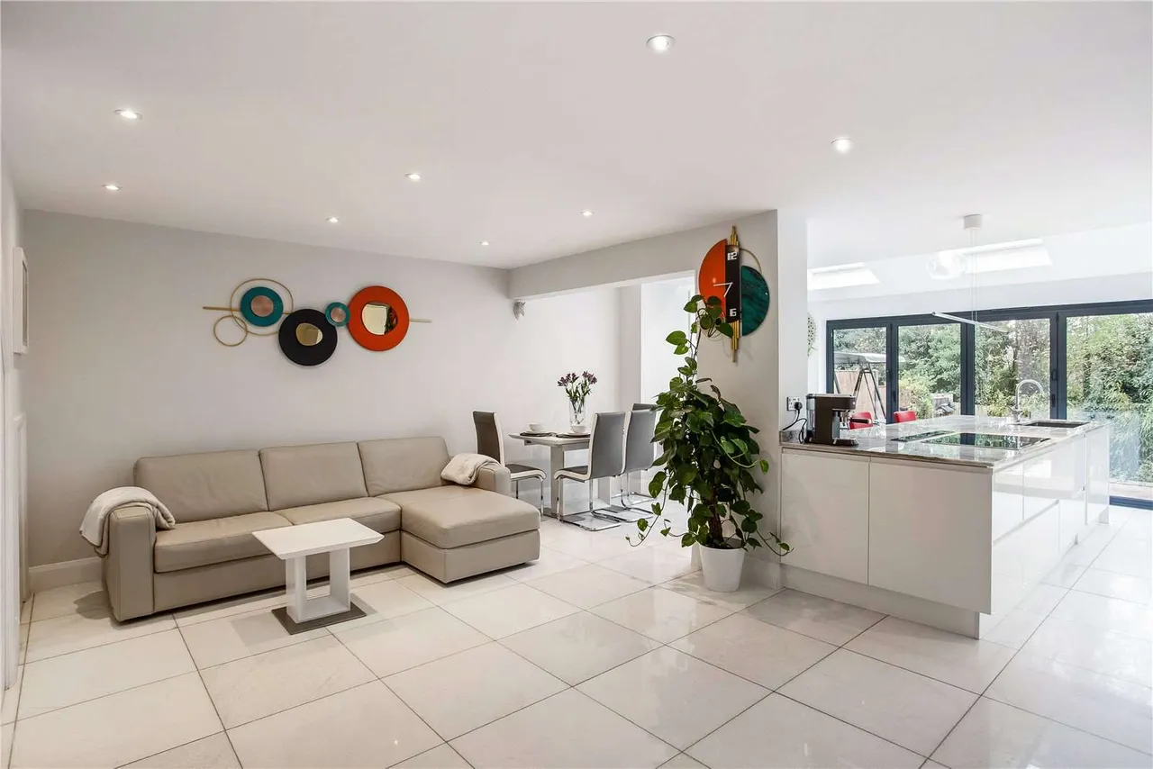 The Cedars, Milton Road, Harpenden, Hertfordshire, AL5 5LQ, photo 4