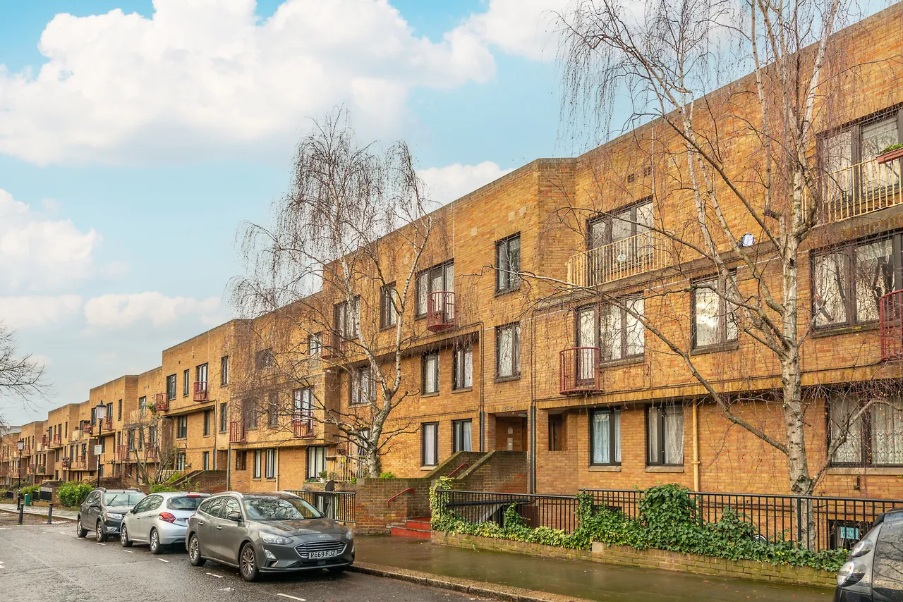 Second Floor, 169 Tavistock Crescent, London, photo 5