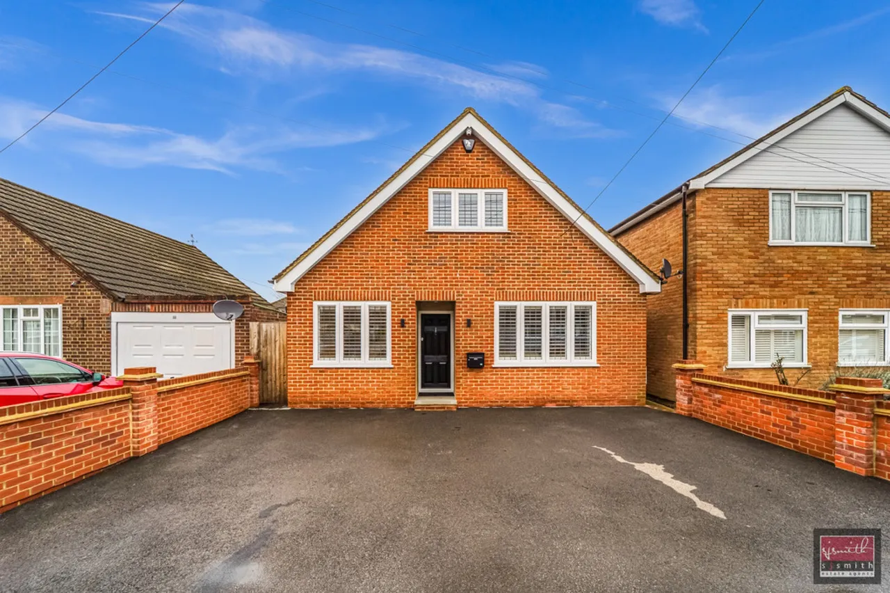 3 bed house for sale, Ashgrove Road, Ashford