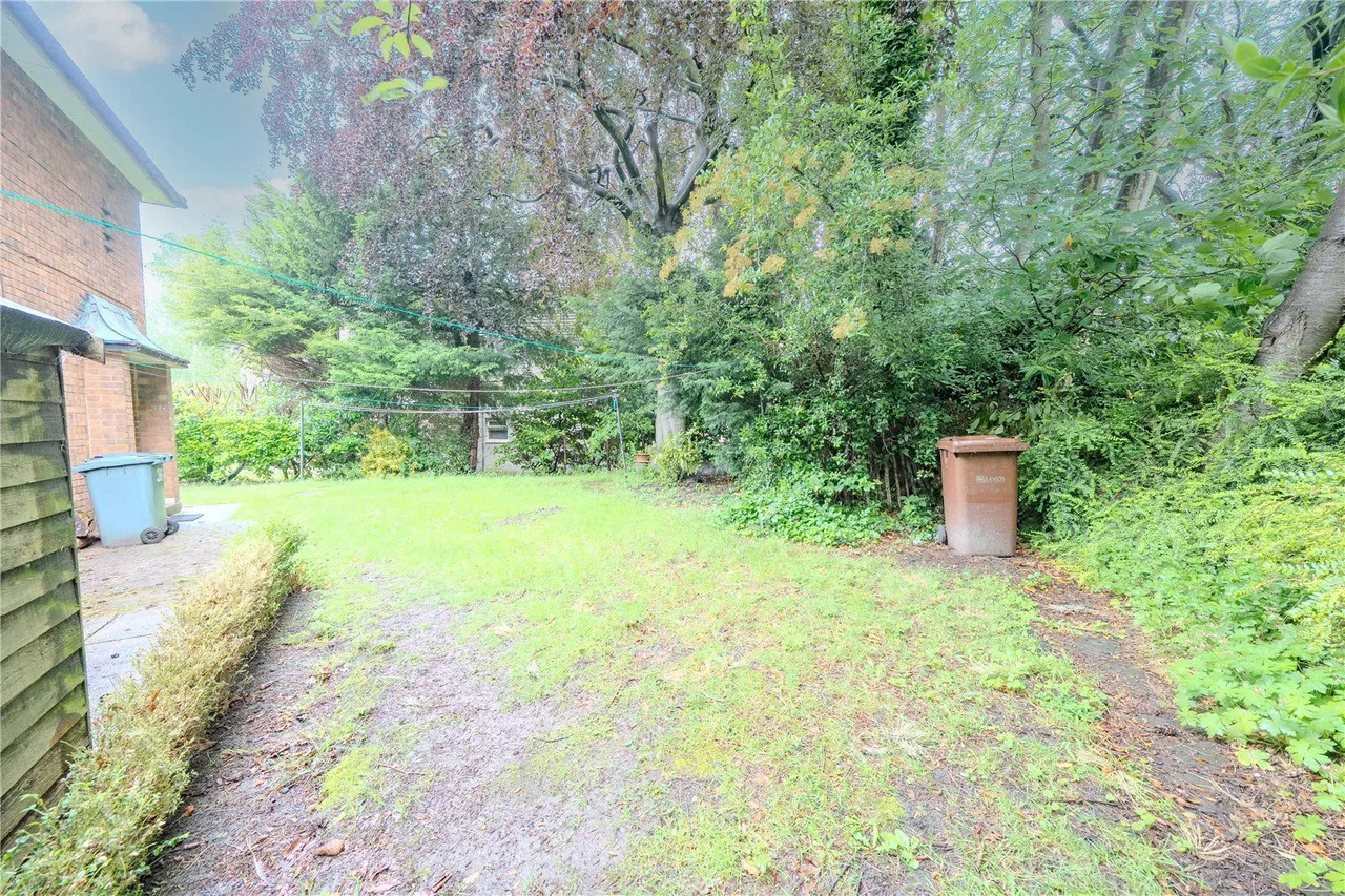 Leafield Close, Leeds, LS17, photo 8
