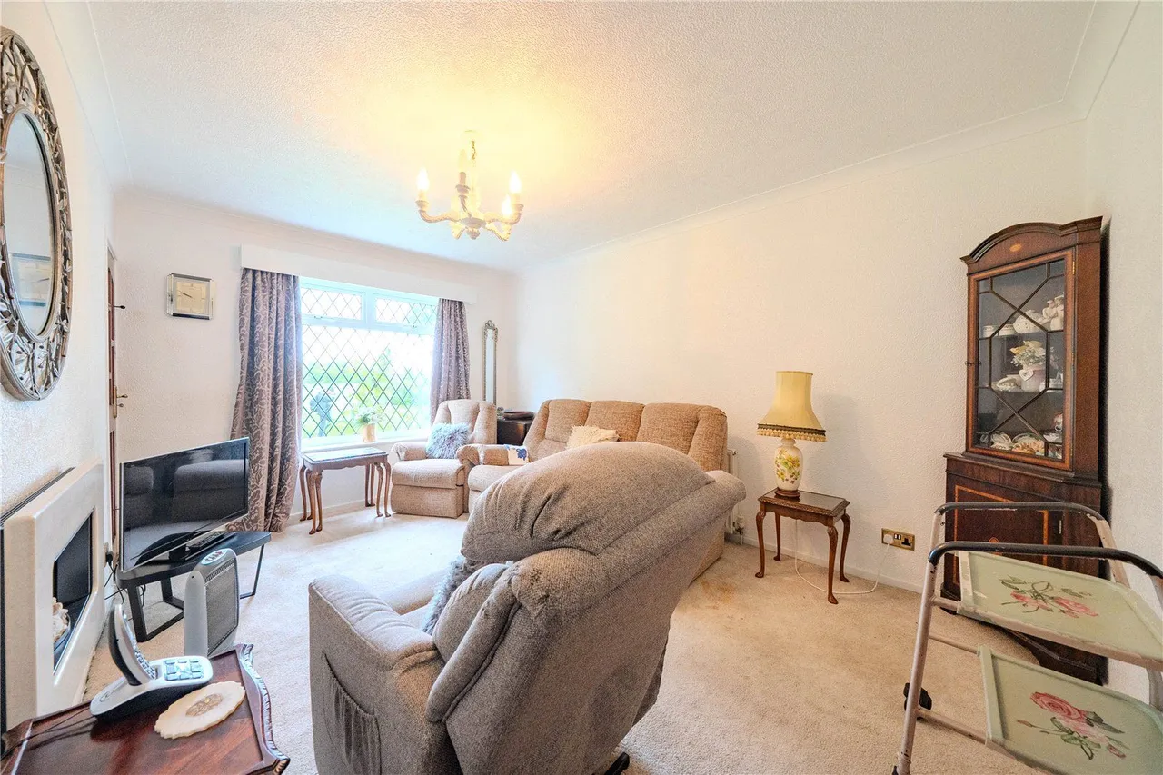Leafield Close, Leeds, LS17, photo 7