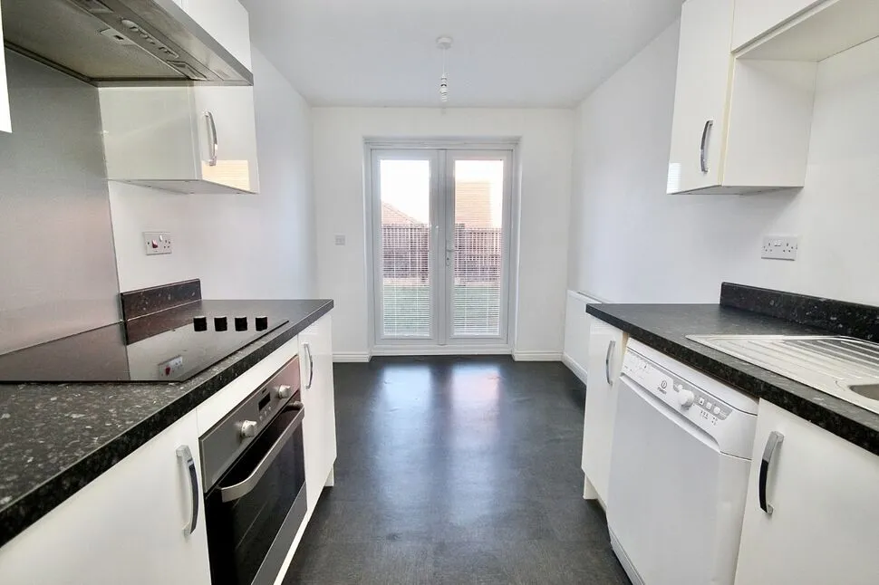 Nightingale Road, Guisborough, TS14, photo 3