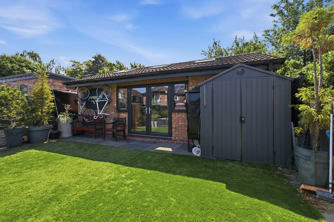 Bowerfold Lane, Heaton Norris, SK4, photo 10