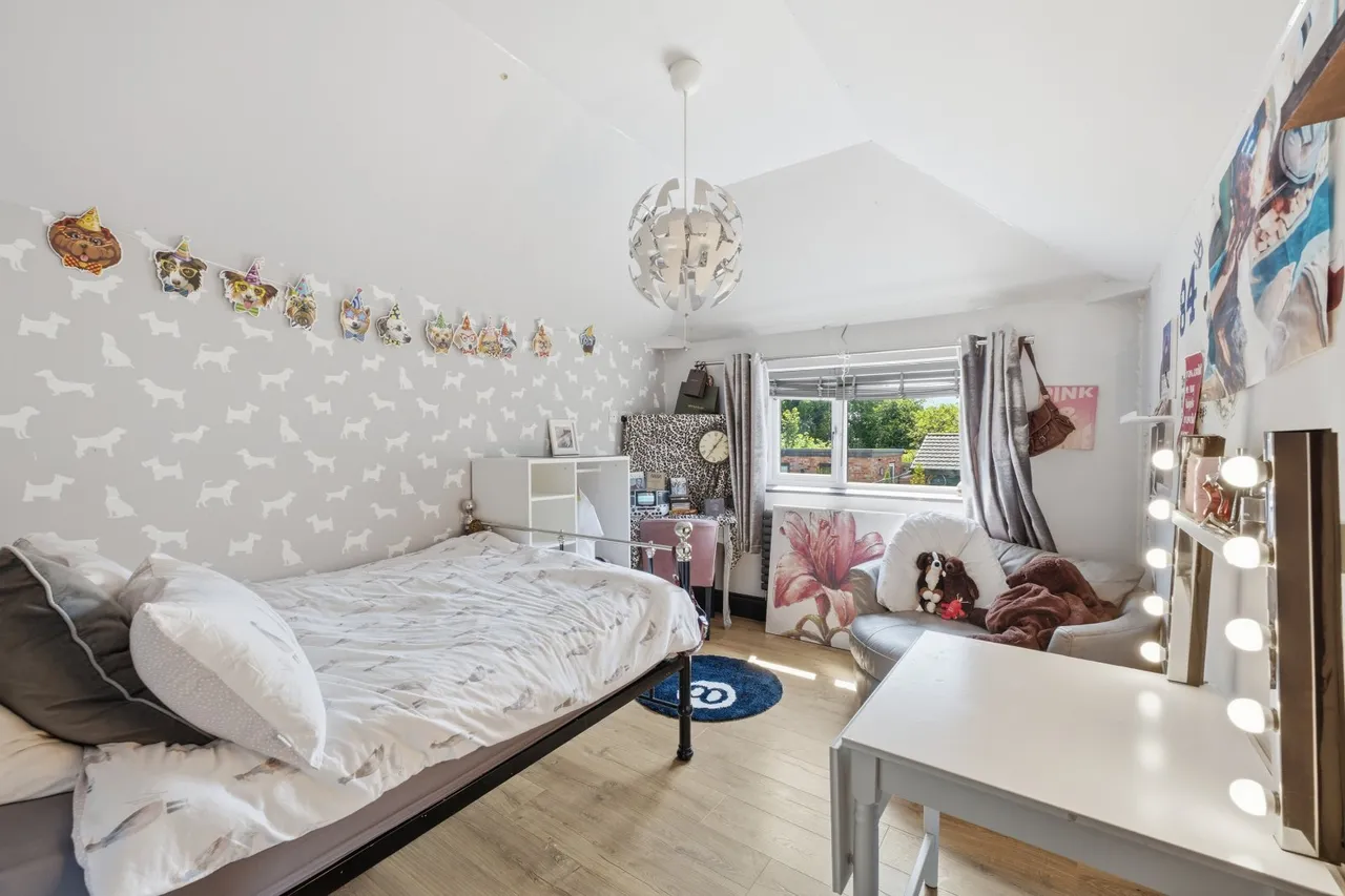 Bowerfold Lane, Heaton Norris, SK4, photo 21