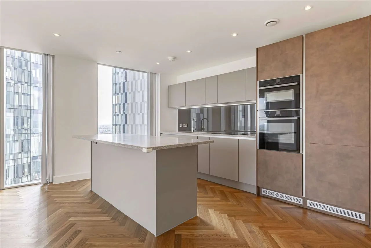 Deansgate Square,, 9 Owen Street, Manchester, Greater Manchester, M15 4UD, photo 5