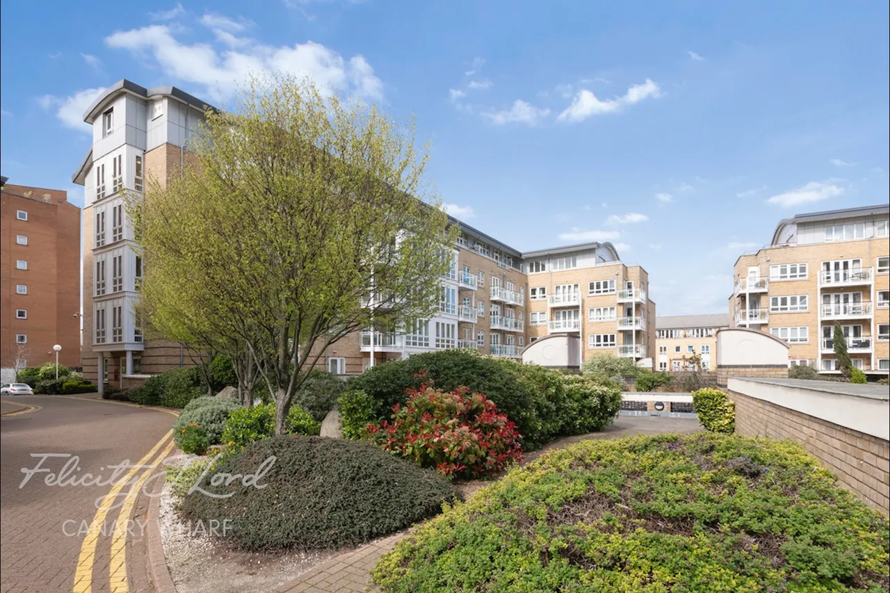 St Davids Square, London, E14, photo 15