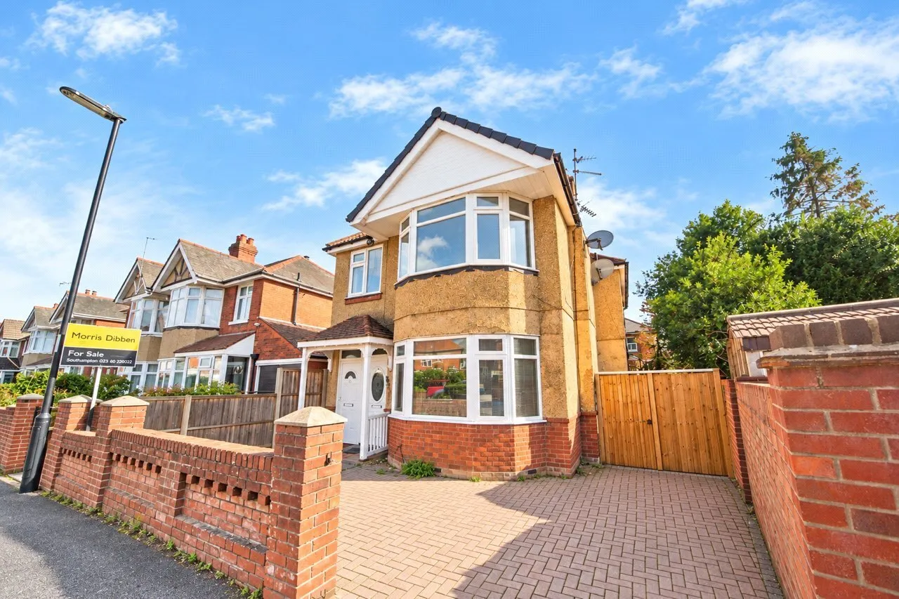 3 bed flat for sale, Eastbourne Avenue, Upper Shirley, SO15