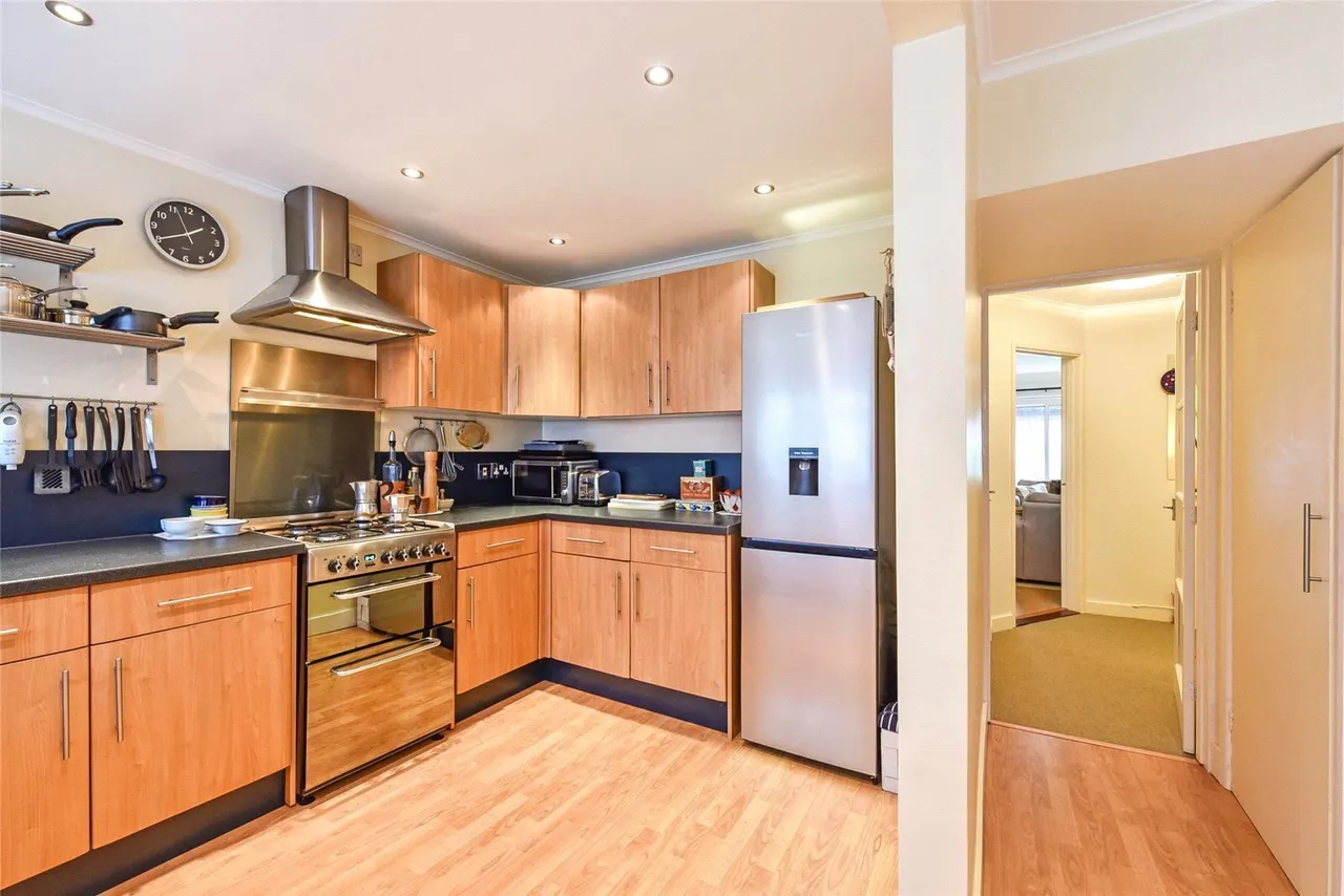 Victoria Road, Chichester, PO19, photo 8