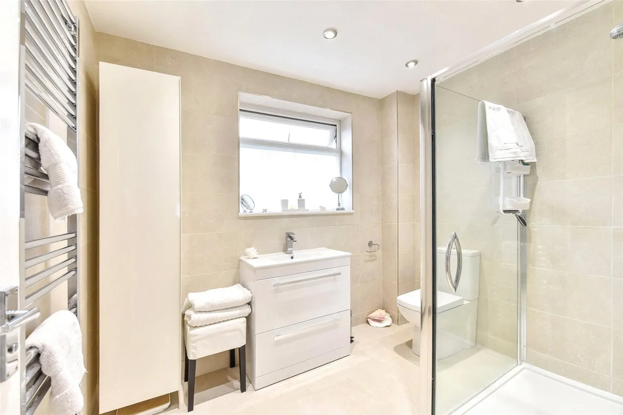 Victoria Road, Chichester, PO19, photo 12