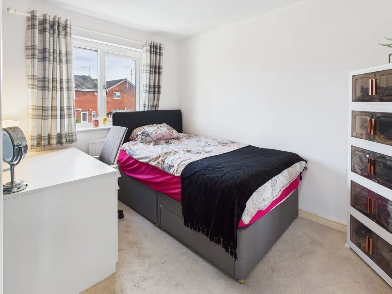 Field Lane, Wistaston, CW2, photo 10