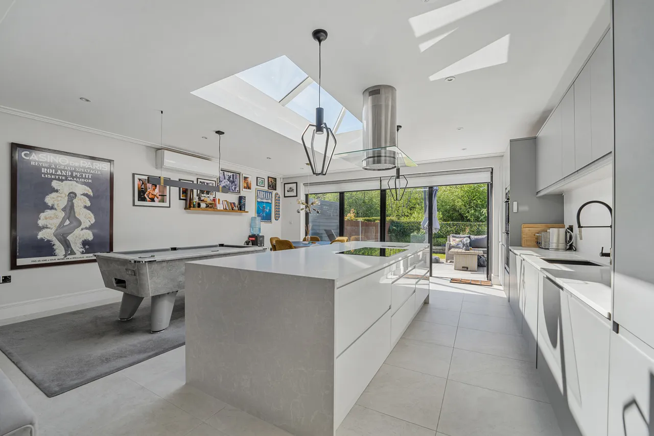 Eastern Avenue, Pinner, HA5, photo 7