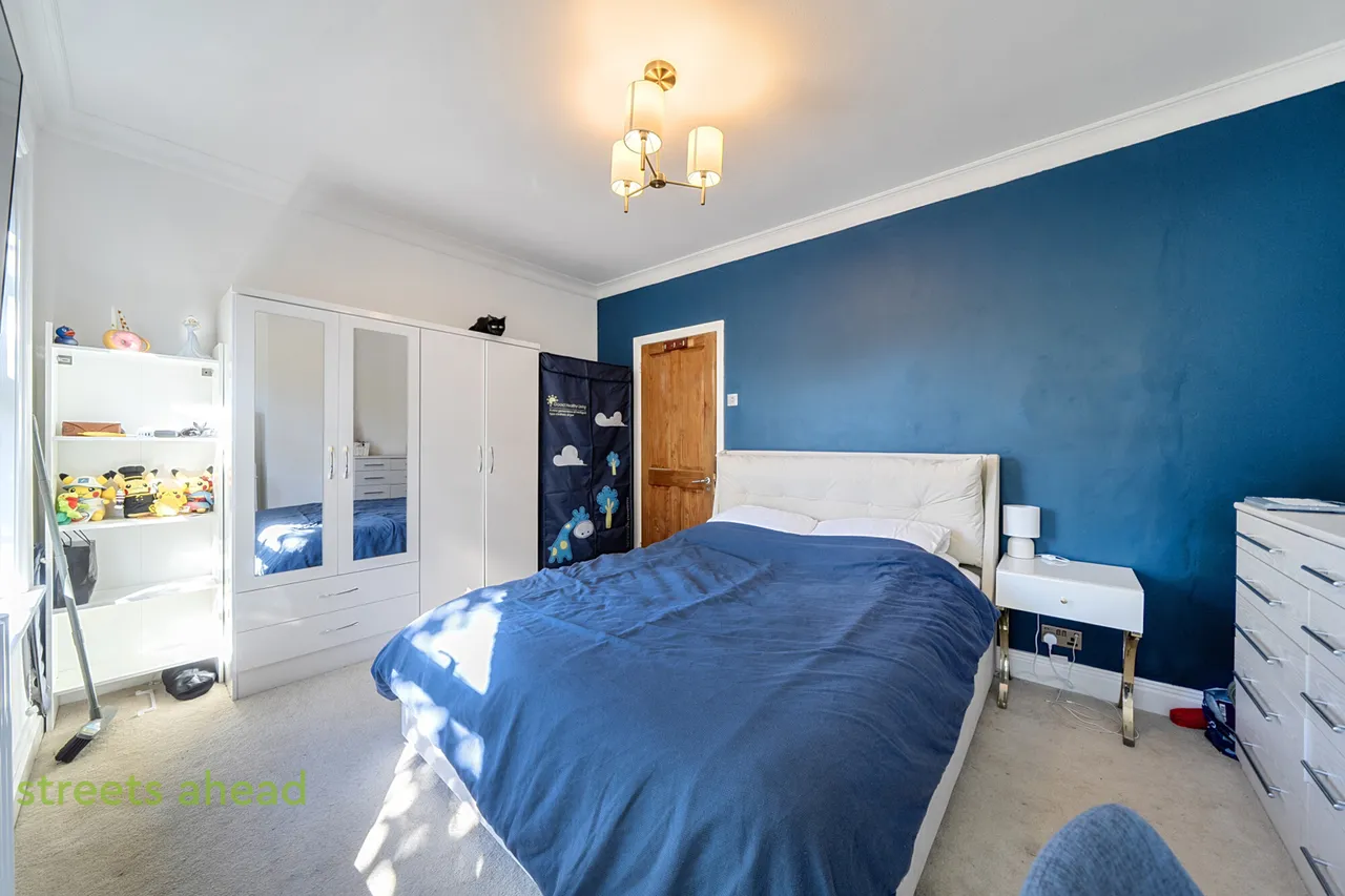 Stoats Nest Road, Coulsdon, CR5, photo 8