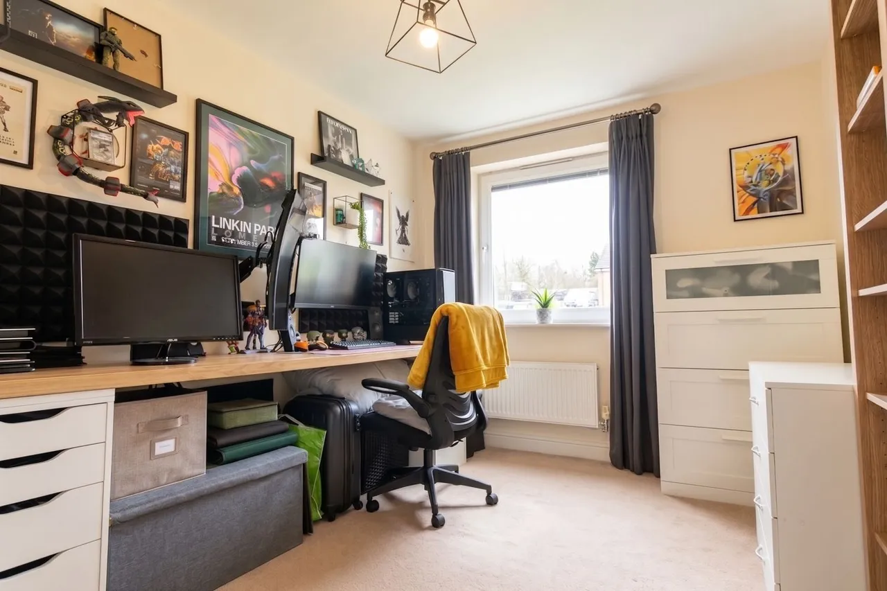 Pavilion Close, Leicester, LE2, photo 3