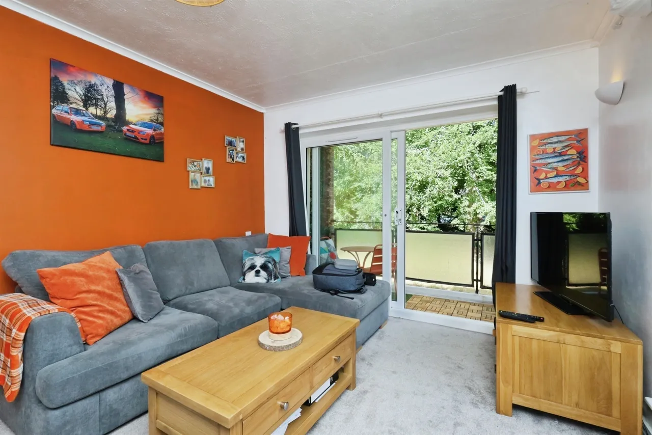 Arundel Road, Eastbourne, photo 3