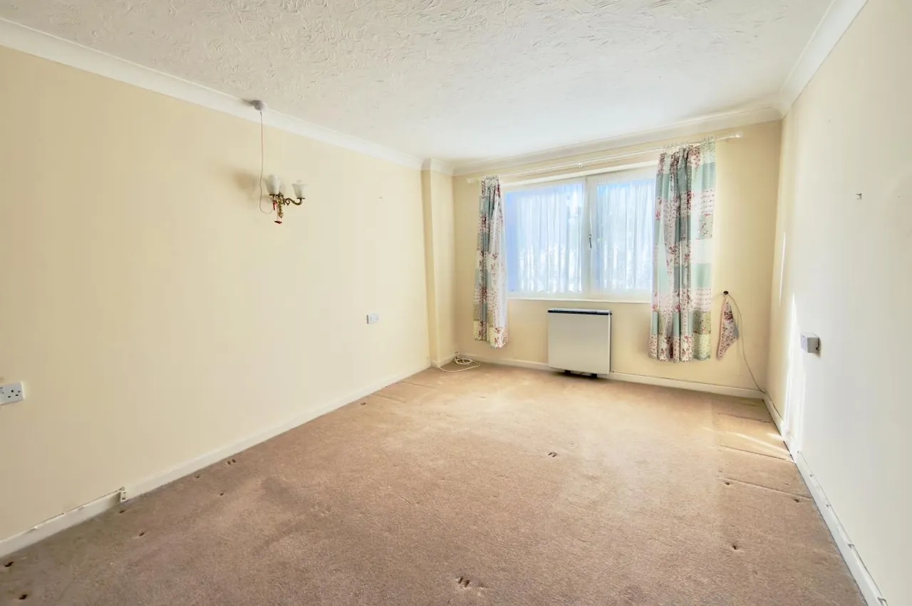 Fairhaven Court, BH5, photo 9