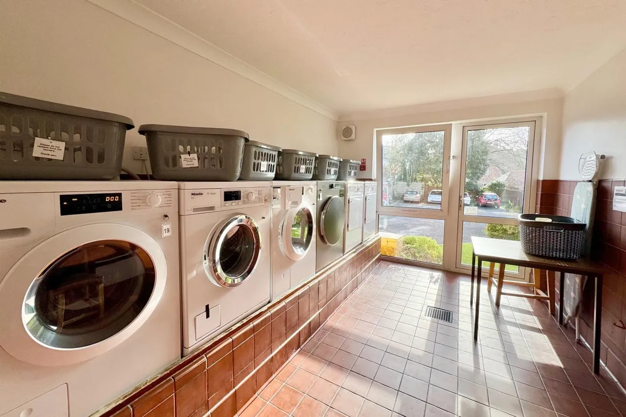 Fairhaven Court, BH5, photo 10