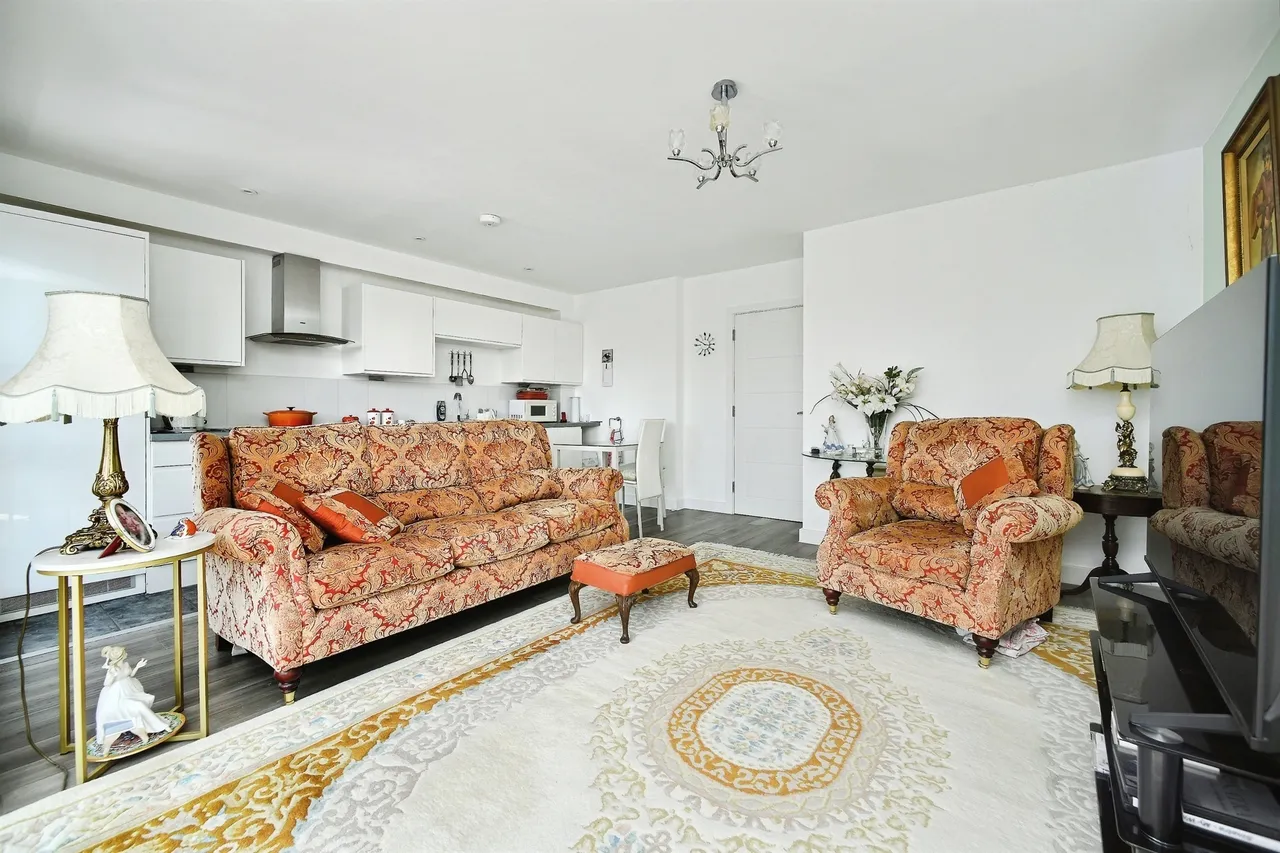 South Coast Road, Peacehaven, BN10, photo 12