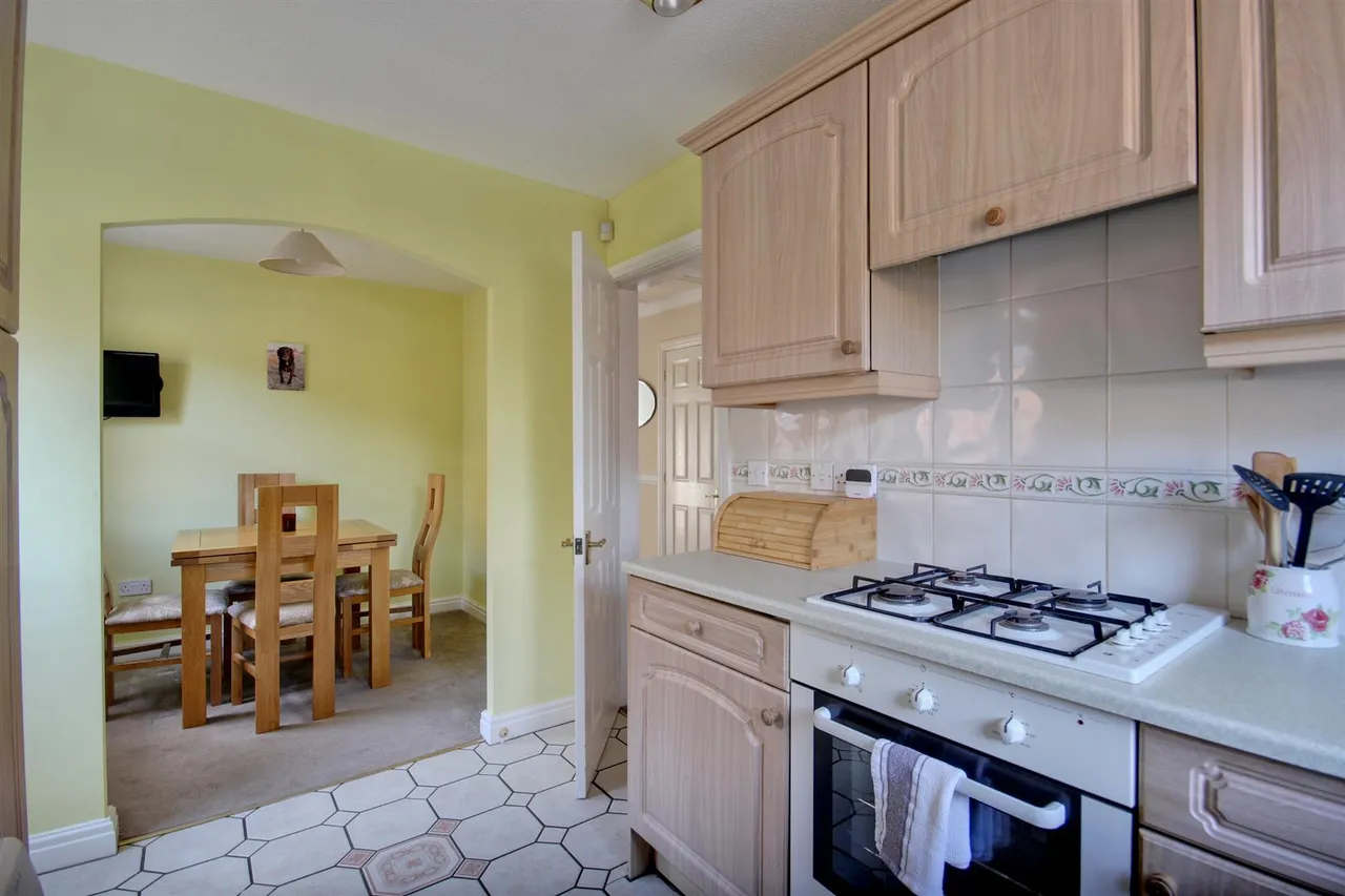Nornabell Drive, Beverley, photo 4