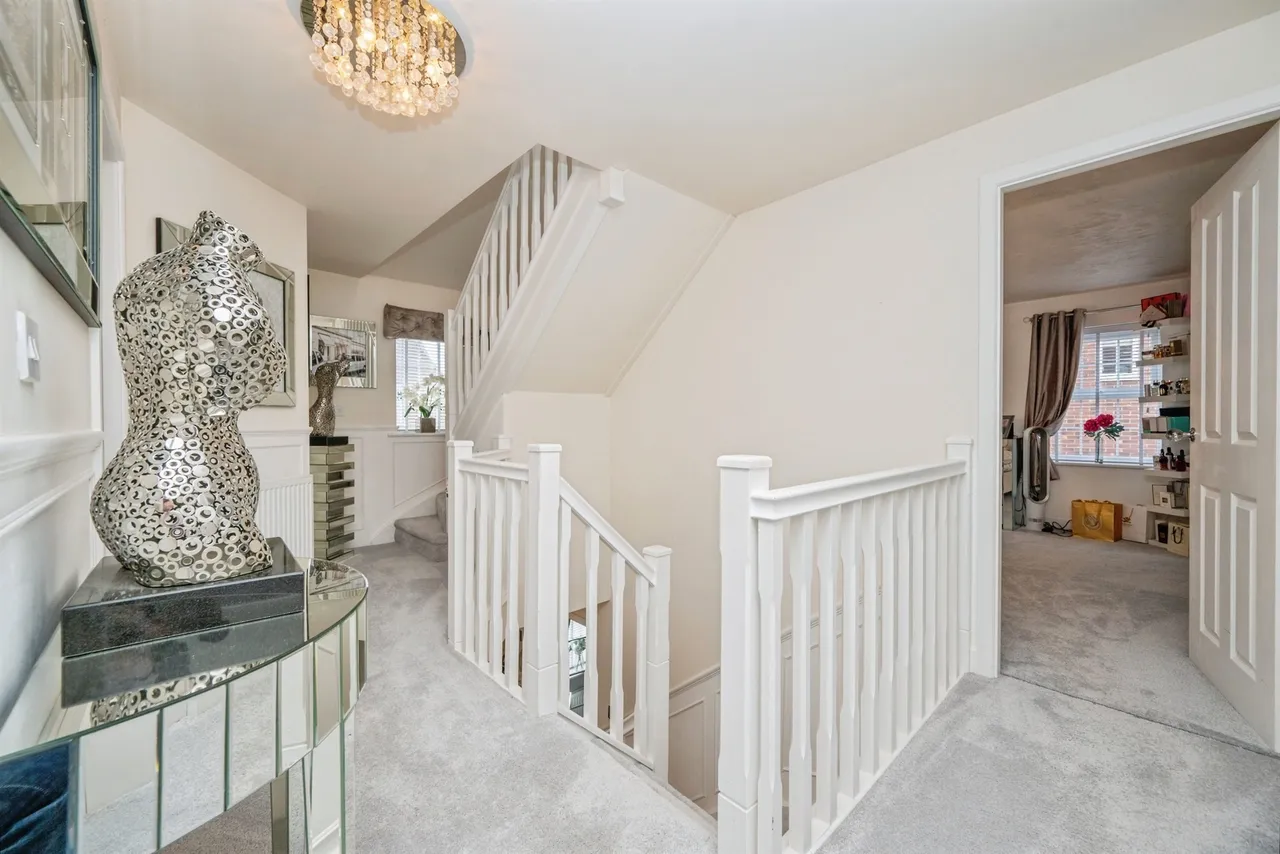 Hargate Lane, Newton Solney, DE15, photo 13