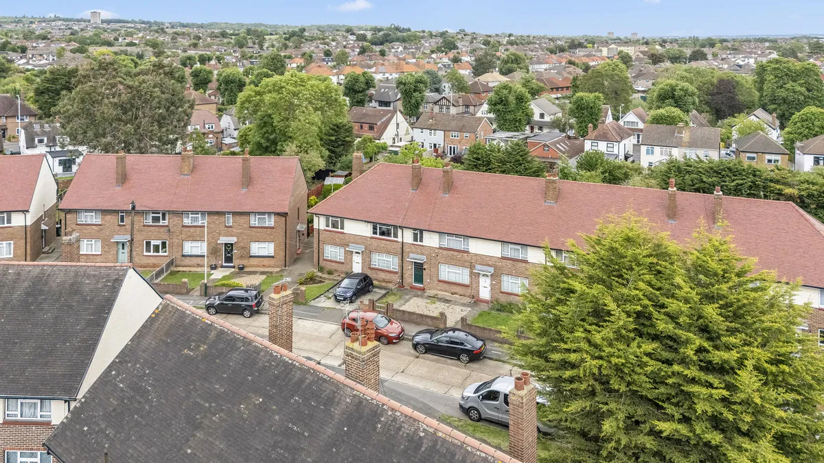 Mawney Close, Romford, RM7 8EJ, photo 15