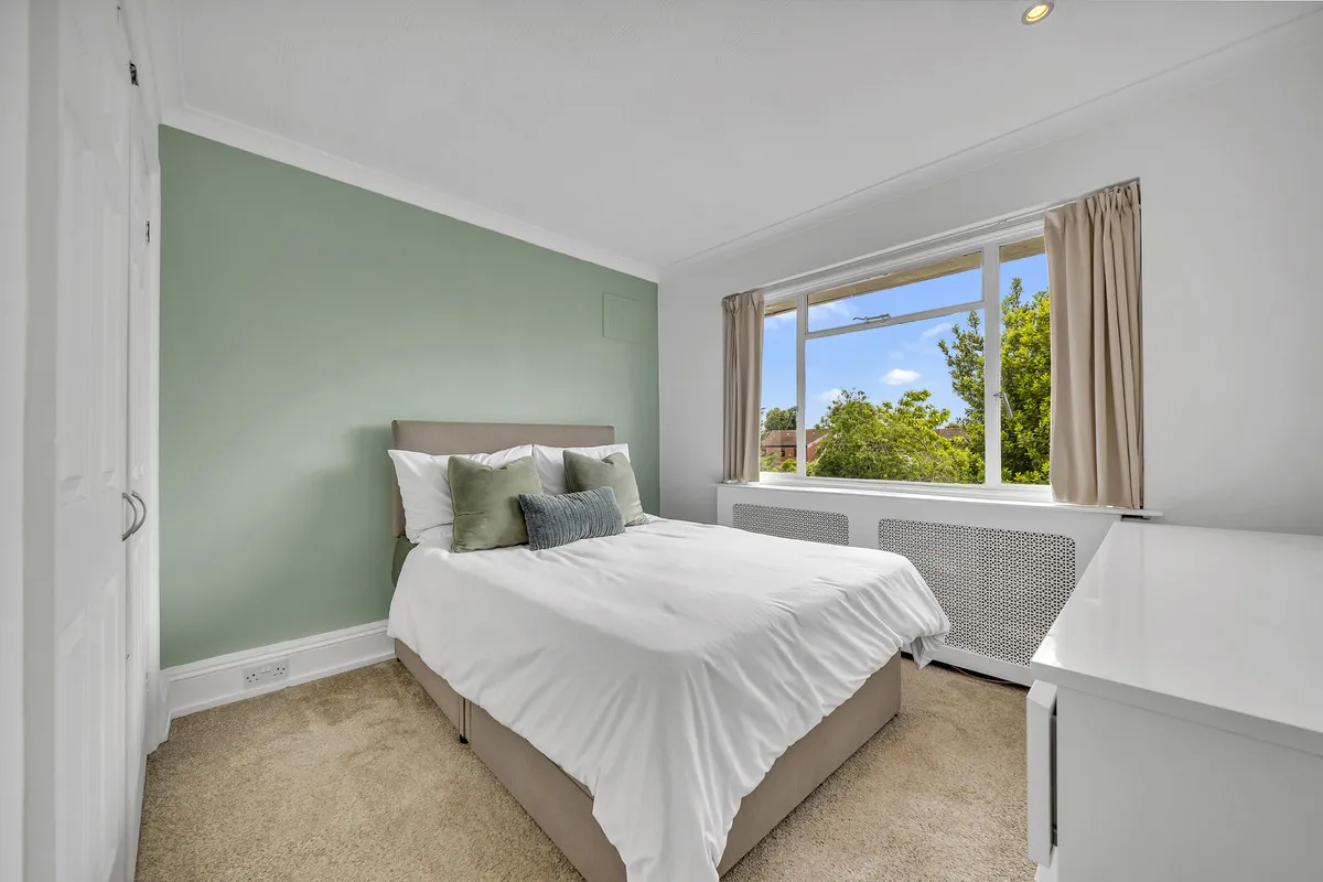 Mawney Close, Romford, RM7 8EJ, photo 4