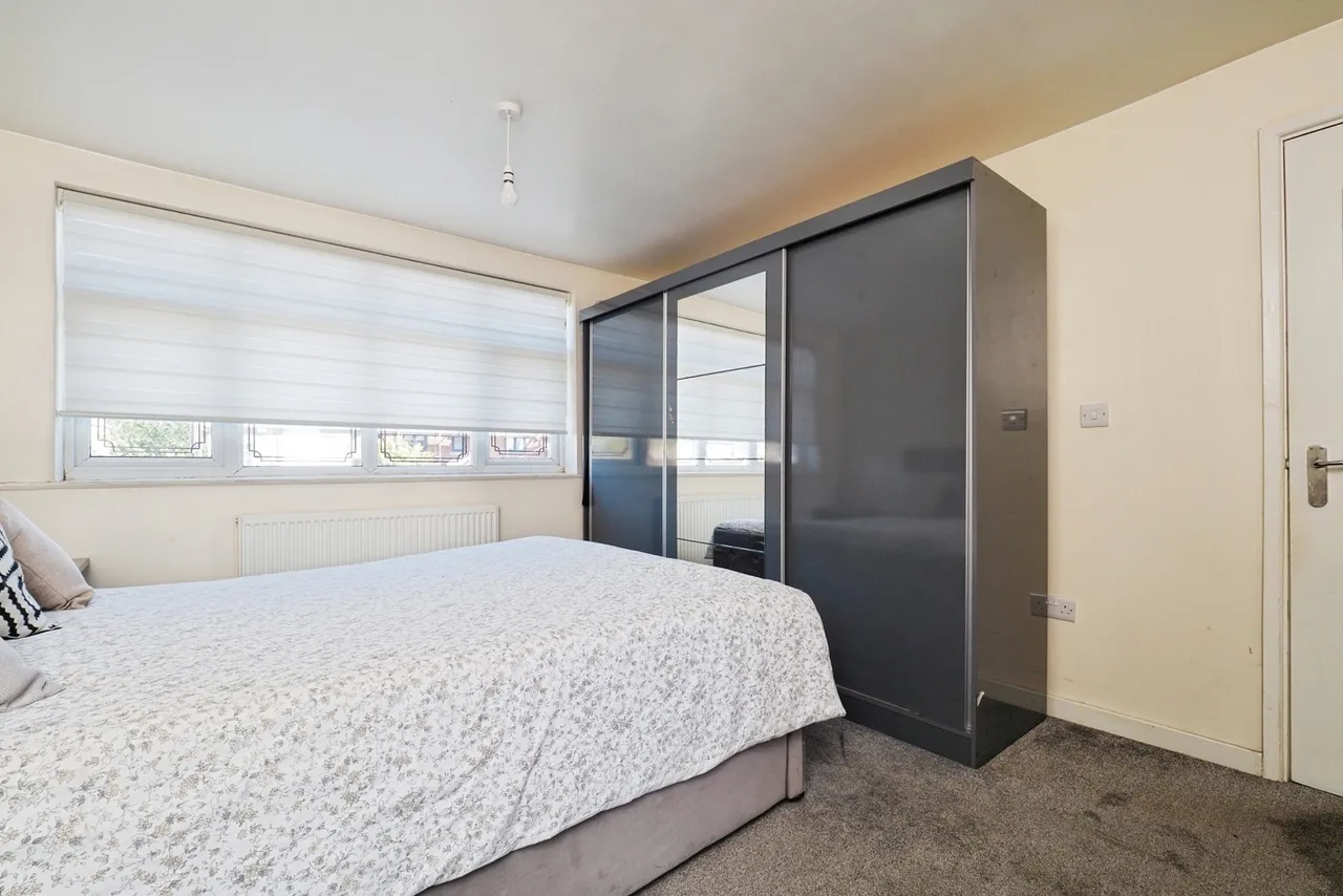 Moorsholm Drive, Wollaton, Nottingham, NG8, photo 13