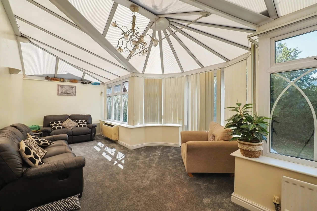 Moorsholm Drive, Wollaton, Nottingham, NG8, photo 6
