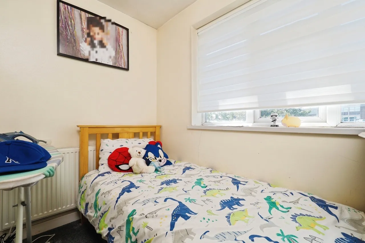 Moorsholm Drive, Wollaton, Nottingham, NG8, photo 17