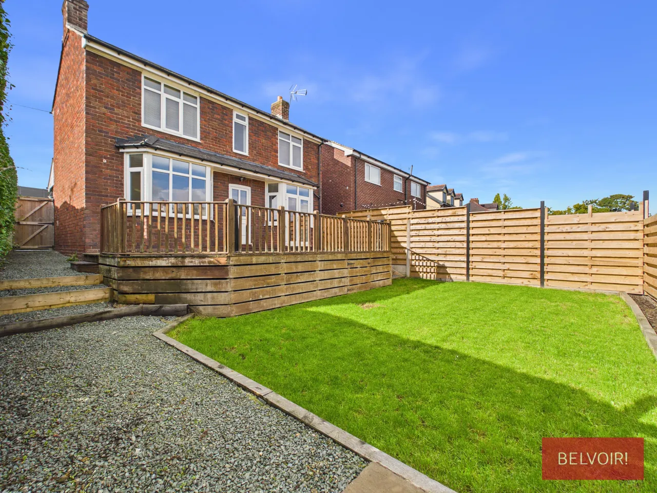 4 bed house for sale, Summerhill Road, Little Mountain, LL11
